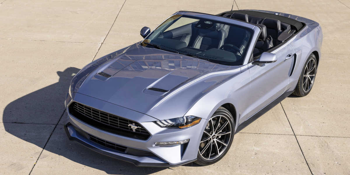 Ford Mustang Innenraumbeleuchtung » günstig online kaufen!