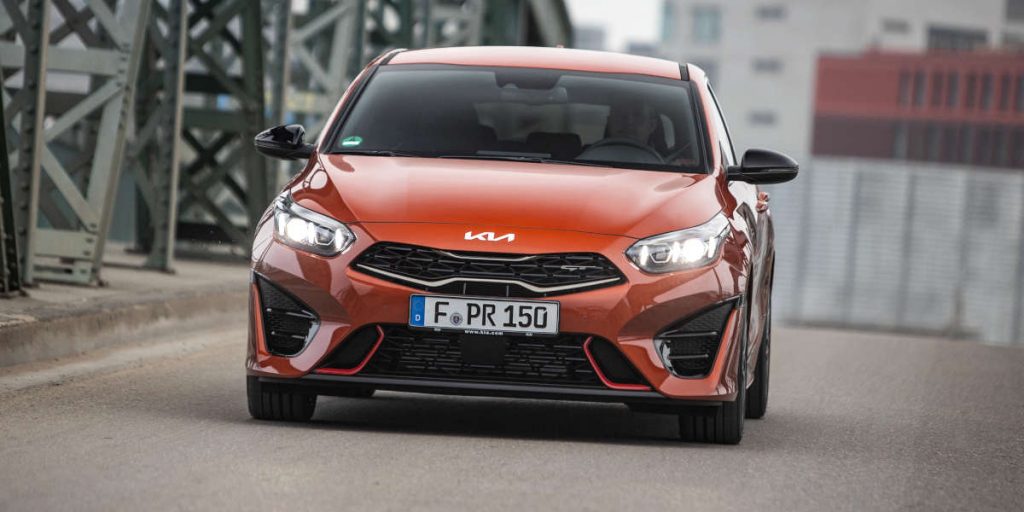 Kia ProCeed (Test 2022): Kia Frischt Seinen Shooting-Brake Auf ...