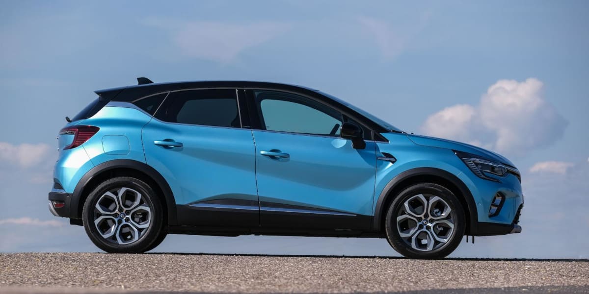 Renault Captur Hybrid (Test 2022): Wie gut ergänzt der Voll- den